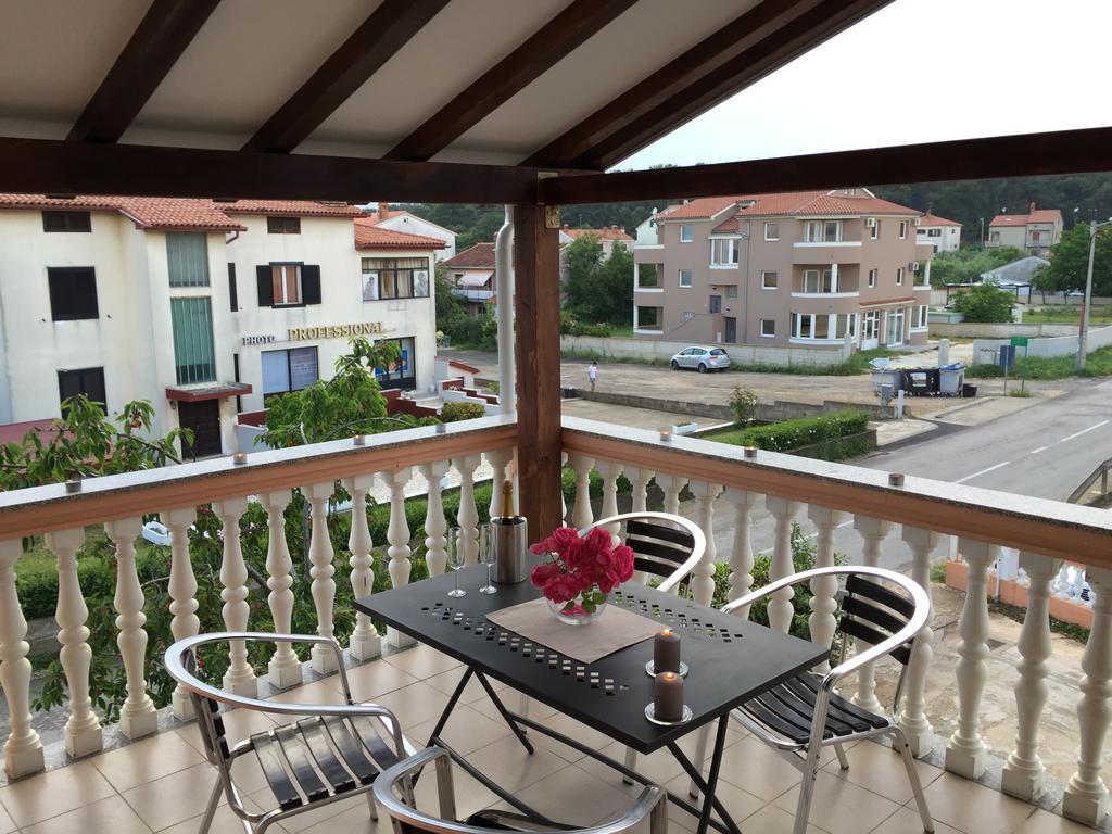 PUY Apartment Summer 1 מראה חיצוני תמונה